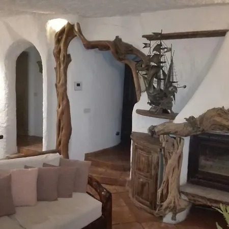 Oleandro Villa *